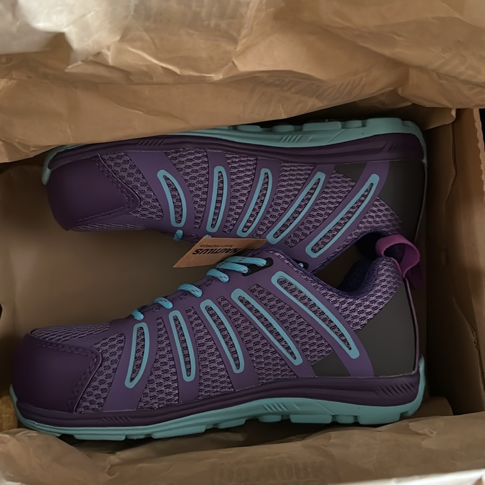Nautilus Safety Footwear Women's 1792 Work Shoe​ - Picture 8 of 8